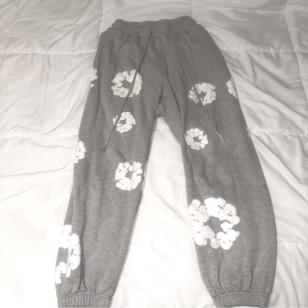 Hello I am selling denim tears pants 100% authentic stylish for men and women